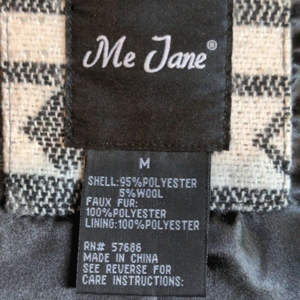 Cozy Sherpa Vest - Picture 4 of 12